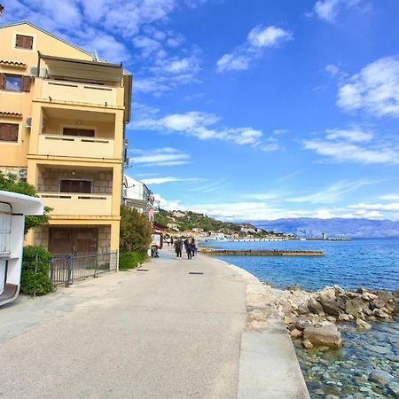Apartment Frane Baška Eksteriør bilde